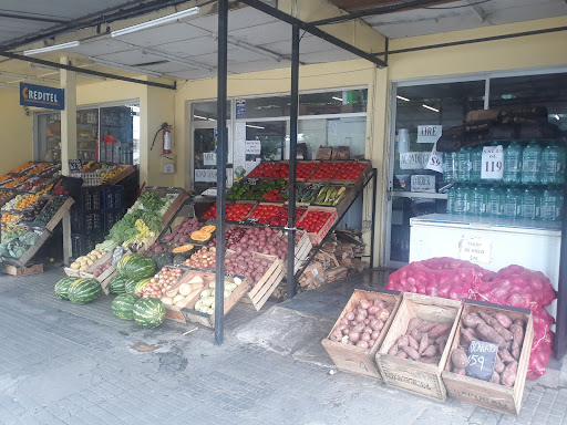 Mini mercado Alvariza