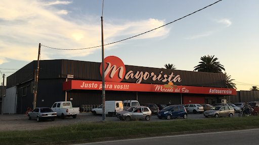 Mercado Del Este