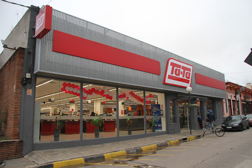 Ta-Ta Trinidad Fondar