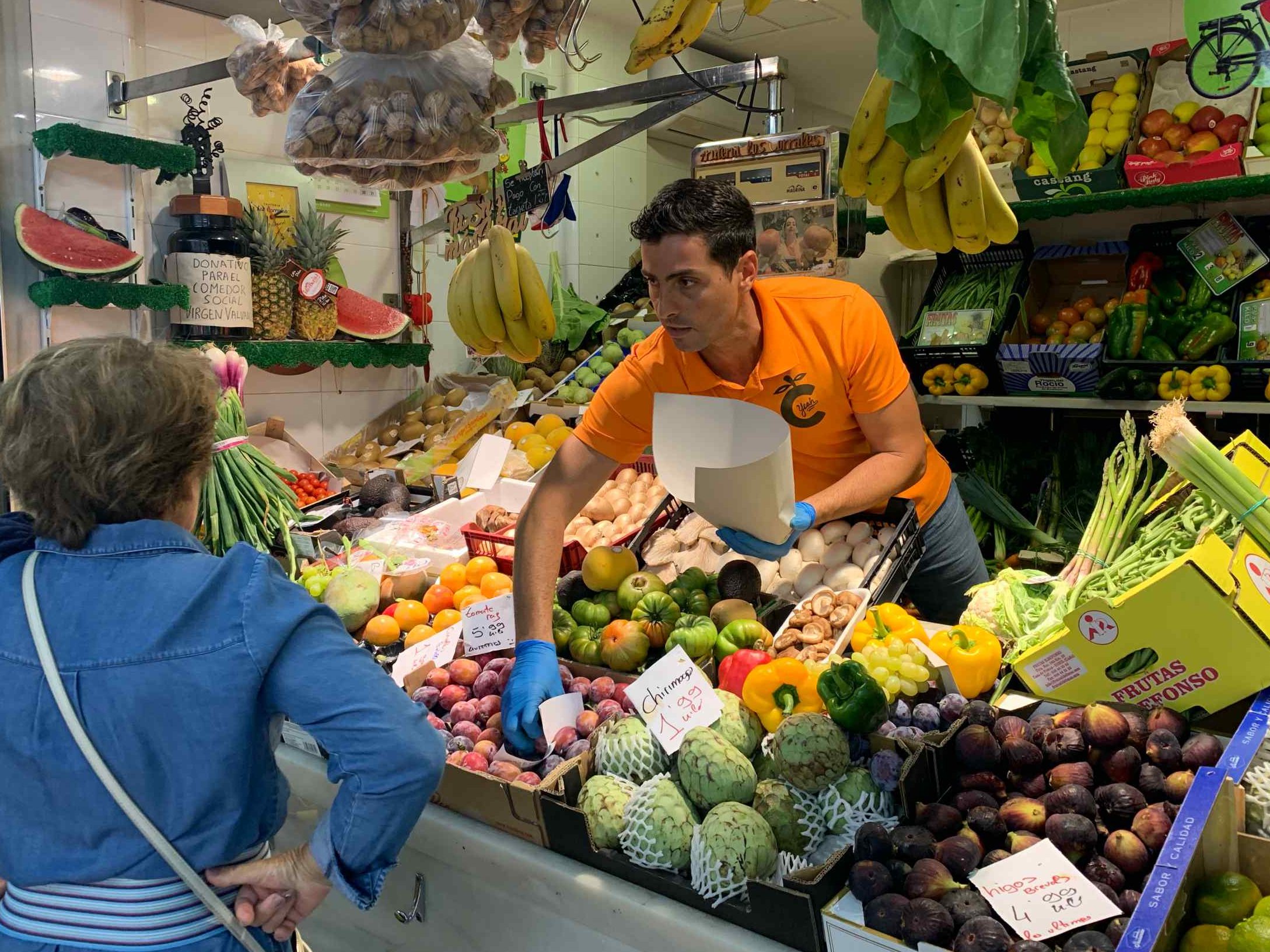 Mercado 18. Frutería 1 mercado 18 fruteria