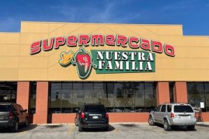 Mercado La Familia