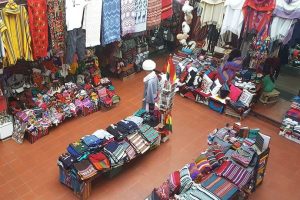 Mercados en La Paz, Uruguay: Guía Completa de los Mejores Lugares para Comprar y Conocer la Cultura Local
